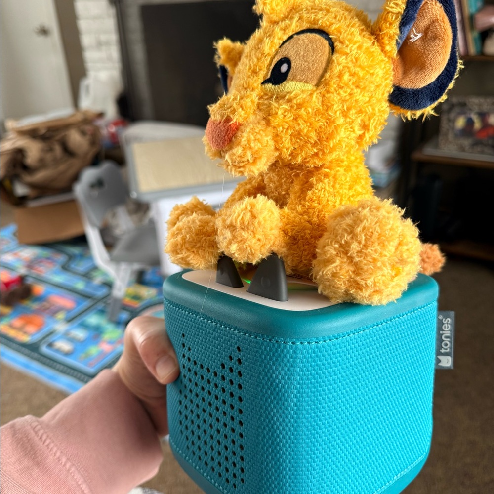 NEW- Tonies Cuddle- Lion King Simba - Picture 3 of 5